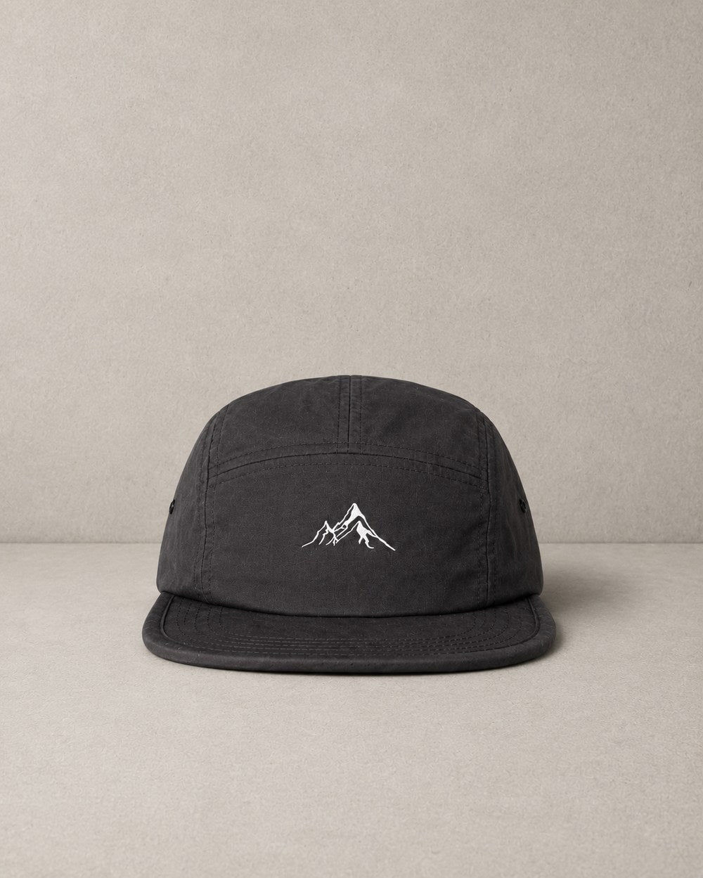 5PNL five panel cap, editorial shot